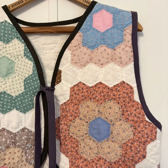Patchwork Quilted Vest - Multicolor - Picture 3 of 5